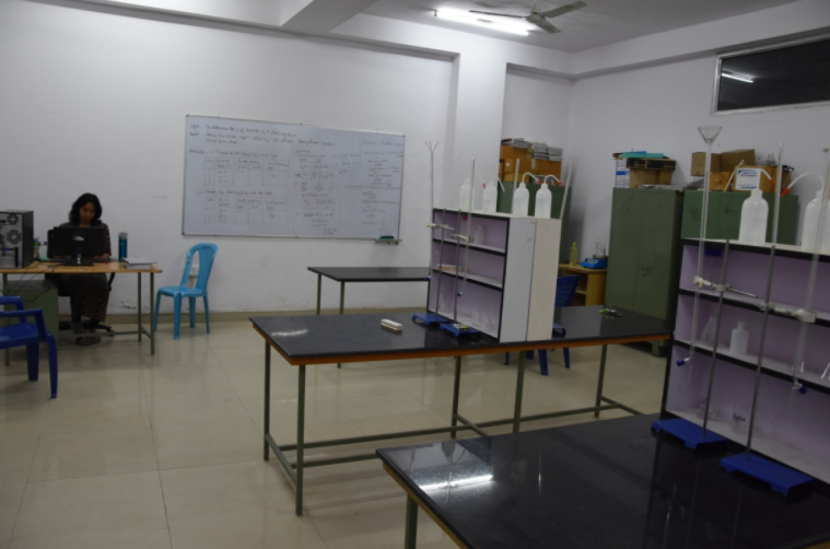 UEM Jaipur Faculty Seating photo 7